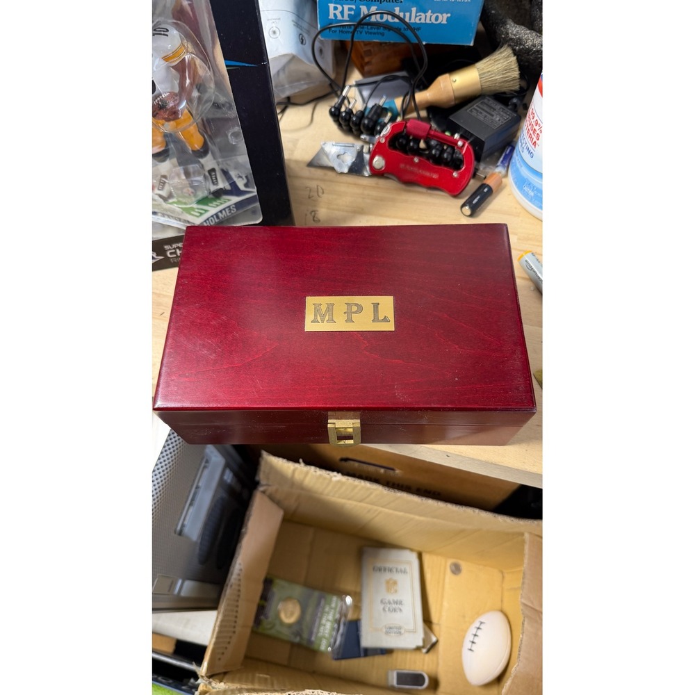 Don Salvatore Wood Cigar Humidor with Hygrometer and Humidifier‎ MPL Monogram
